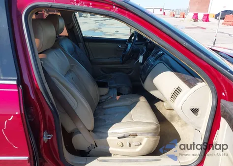 2008 Cadillac Dts 1Sb z USA, uszkodzony, nr VIN 1G6KD57Y28U205123